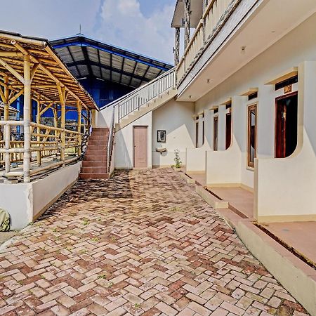 Oyo Life 91469 Pondok Pelita 伦邦 外观 照片
