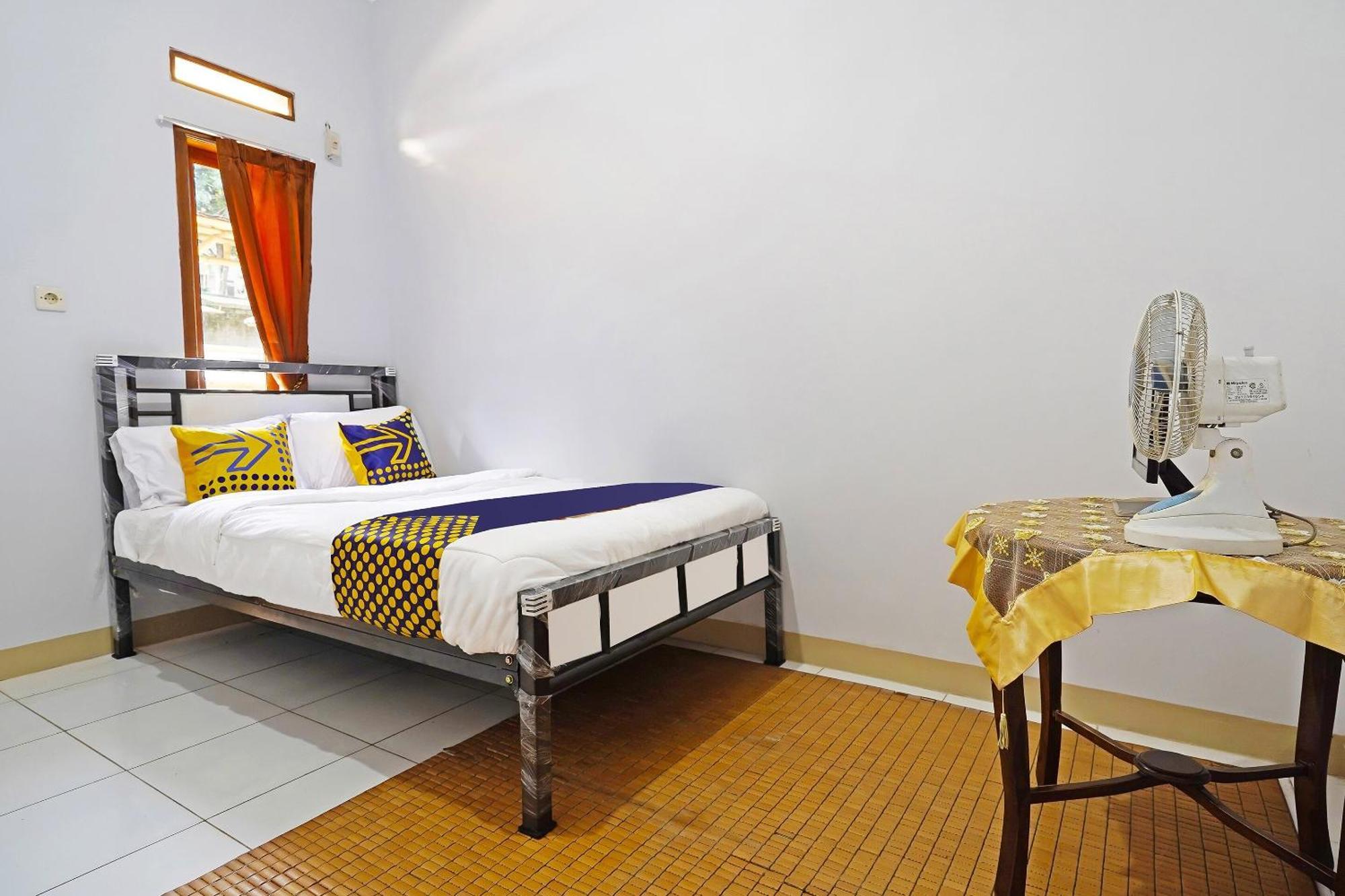 Oyo Life 91469 Pondok Pelita 伦邦 外观 照片